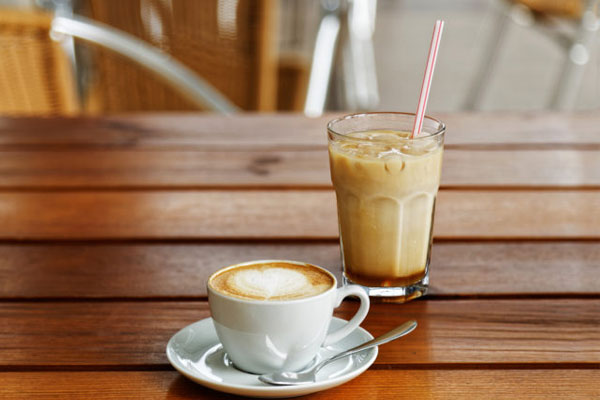 تفاوت عطر و طعم قهوه سرد و قهوه گرم
