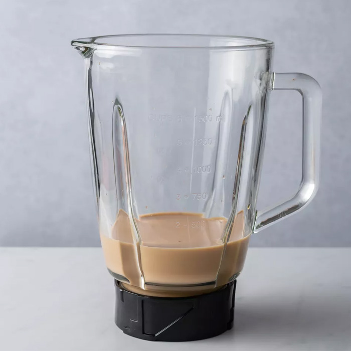 شیک پروتئین و قهوه 